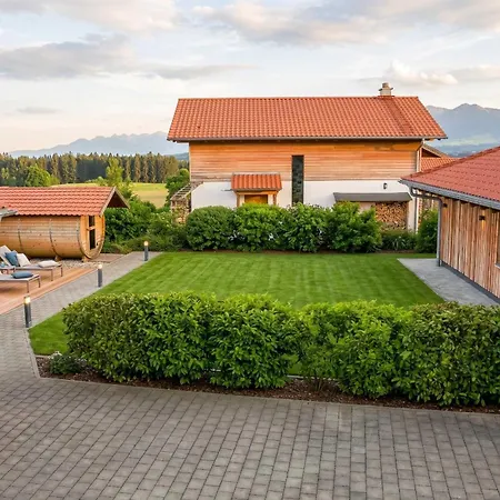 Schoenberg Mit Sauna Und Kamin In Oberbayern